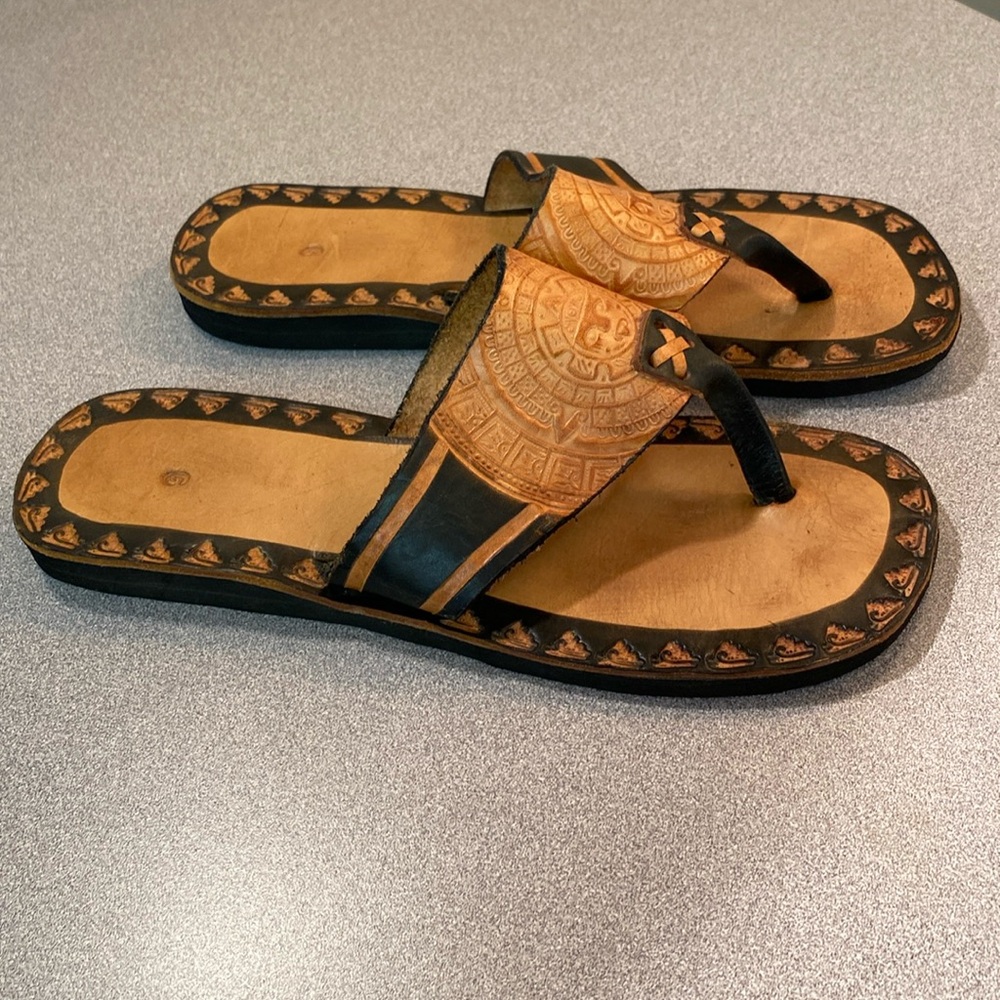 Authentic Handmade Mexican sandals. Size 8